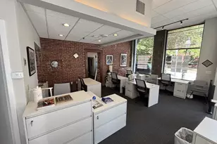 142 Commercial St, Boston, MA 02109 - Photo 9