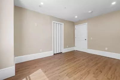 6 Windsor St, Andover, MA 01810 - Photo 7