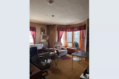353 Chestnut St, Gardner, MA 01440 - Photo 17