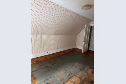 353 Chestnut St, Gardner, MA 01440 - Photo 27