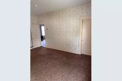 353 Chestnut St, Gardner, MA 01440 - Photo 9