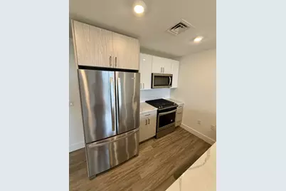 386 Market Street #202, Boston, MA 02135 - Photo 3