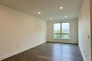 386 Market St, Boston, MA 02135 - Photo 11