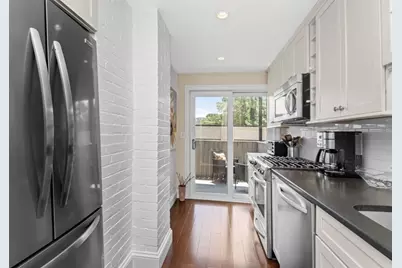18 Medfield St. #4, Boston, MA 02215 - Photo 17
