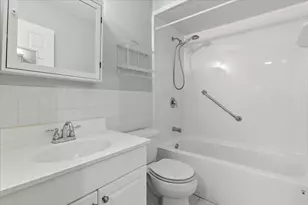 360 Neponset St, Canton, MA 02021 - Photo 17