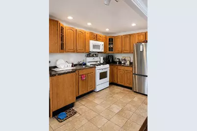 61 Church Street, New Bedford, MA 02746 - Photo 9