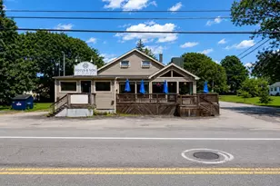 379 Sconticut Neck Rd, Fairhaven, MA 02719 - Photo 1