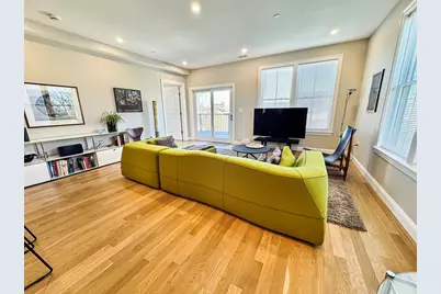 40 Waverly Street #3, Boston, MA 02135 - Photo 3