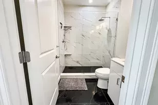 40 Waverly St, Boston, MA 02135 - Photo 17