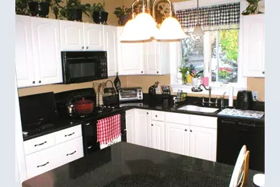 629 Franklin Street, Melrose, MA 02176 - Photo 5