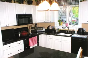 629 Franklin St, Melrose, MA 02176 - Photo 5