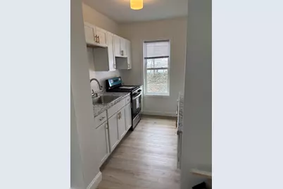 160 Robson #1 W, Fall River, MA 02720 - Photo 5