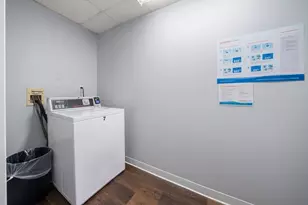 636 Beacon St, Boston, MA 02215 - Photo 17