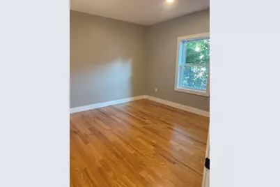 18 Upham #B, Lowell, MA 01850 - Photo 9