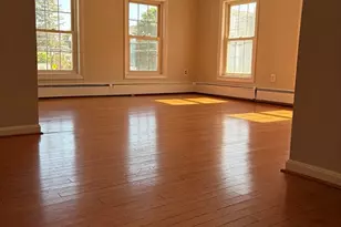 2 Pomeworth St, Stoneham, MA 02180 - Photo 5
