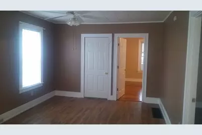 6 Buffum St, Worcester, MA 01603 - Photo 9
