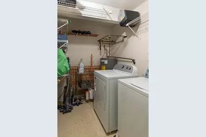 46 Evergreen Rd #207, Northampton, MA 01053 - Photo 9