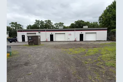 548 Merrimack Ave, Dracut, MA 01826 - Photo 11
