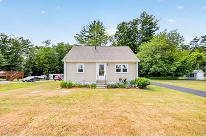 1761 Washington Street, East Bridgewater, MA 02333 - Photo 1