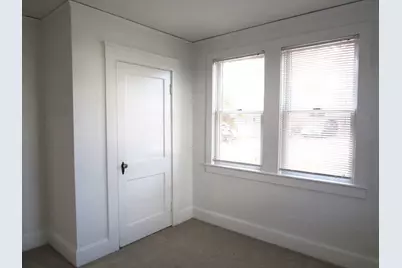 22 Buzzards Bay Ave #1st floor, Bourne, MA 02532 - Photo 9
