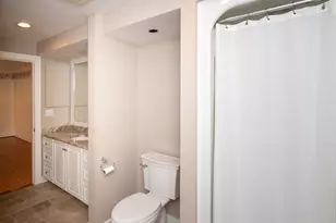 10 Village Green Cir, Mashpee, MA 02649 - Photo 19