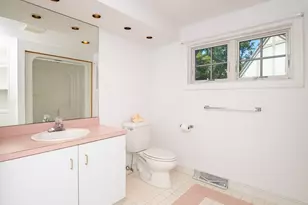 10 Village Green Cir, Mashpee, MA 02649 - Photo 23