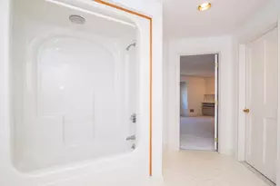 10 Village Green Cir, Mashpee, MA 02649 - Photo 27