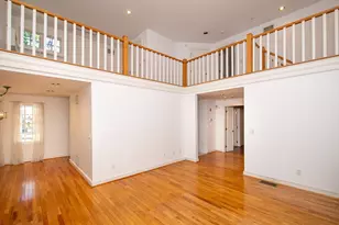 10 Village Green Cir, Mashpee, MA 02649 - Photo 11