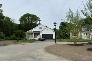 20 Coach Rd, Easton, MA 02356 - Photo 3