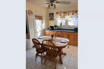 29 Adams Ave, Everett, MA 02149 - Photo 9