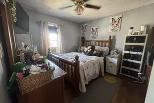 29 Adams Ave, Everett, MA 02149 - Photo 17