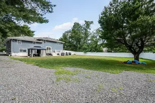 230 North St, Tewksbury, MA 01876 - Photo 9