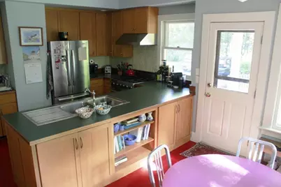 254 Lincoln, Amherst, MA 01002 - Photo 21