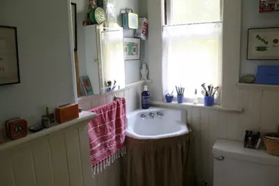 254 Lincoln, Amherst, MA 01002 - Photo 19