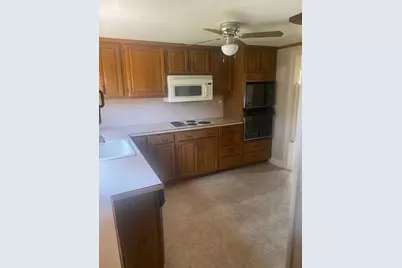 227 Greeley St, Clinton, MA 01510 - Photo 7