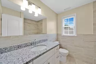 19-21 Biddle St, Springfield, MA 01129 - Photo 9