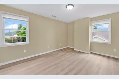 19-21 Biddle St, Springfield, MA 01129 - Photo 17