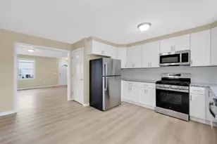 19-21 Biddle St, Springfield, MA 01129 - Photo 5