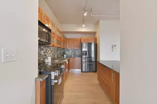 210 South St, Boston, MA 02111 - Photo 5