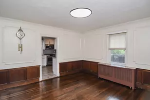 291 Russett Rd, Brookline, MA 02467 - Photo 7