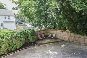 291 Russett Rd, Brookline, MA 02467 - Photo 23