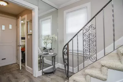 291 Russett Rd, Brookline, MA 02467 - Photo 9