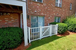 7 Karen Cir, Billerica, MA 01821 - Photo 15