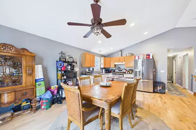 212 Haffards St, Fall River, MA 02723 - Photo 11