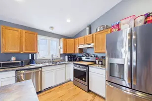 212 Haffards St, Fall River, MA 02723 - Photo 5