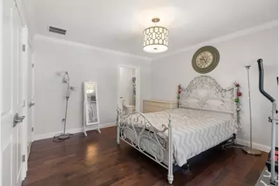 10 Fox Hill Rd, Newton, MA 02459 - Photo 21