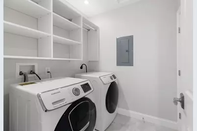 10 Fox Hill Rd, Newton, MA 02459 - Photo 23