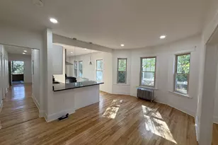 33 Richards St, Worcester, MA 01603 - Photo 3