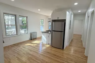 33 Richards St, Worcester, MA 01603 - Photo 5