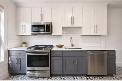 18 Brent St #2, Boston, MA 02124 - Photo 7